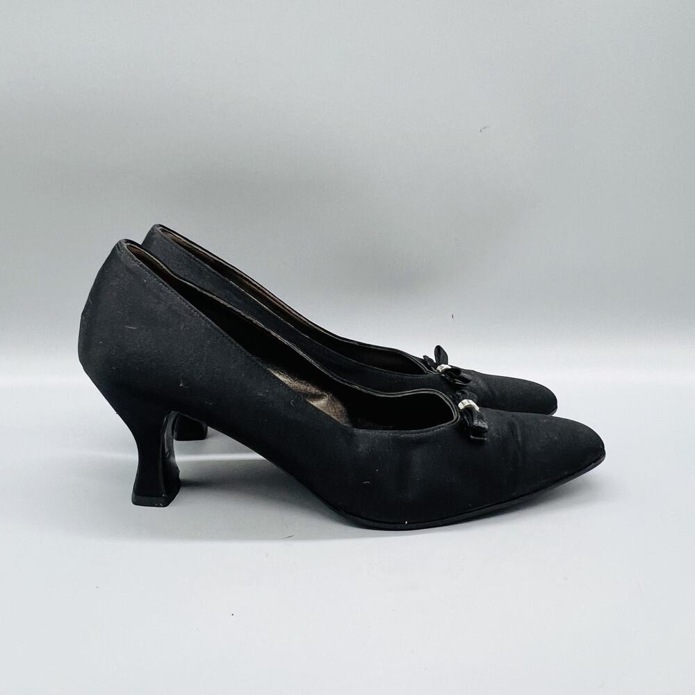Salvatore Ferragamo Shoes Womens 9.5 Black Fabric Rhinestone Bow Vtg Heel Pumps